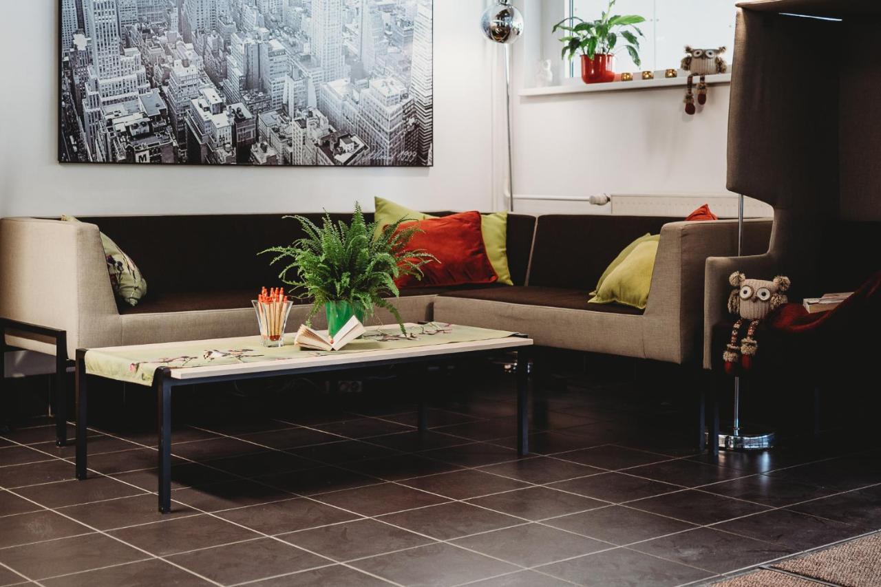 Academic Hostel Tallinn Extérieur photo
