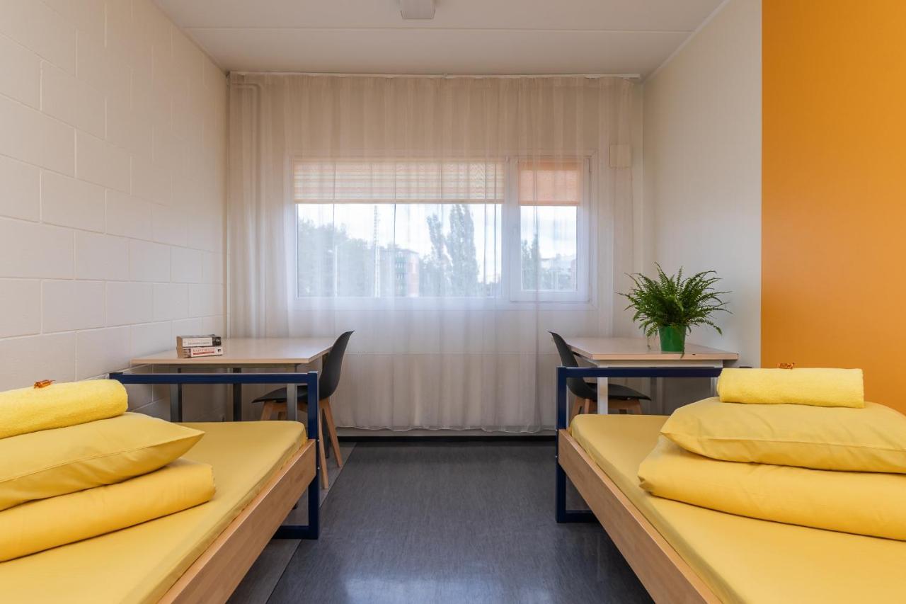 Academic Hostel Tallinn Extérieur photo